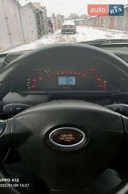 Седан ВАЗ 2110 2004 в 