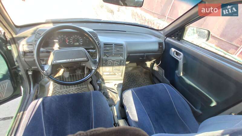 Седан ВАЗ / Lada 2110 2003 в Черновцах фото 14 Седан ВАЗ / Lada 2110 2003 в Черновцах
