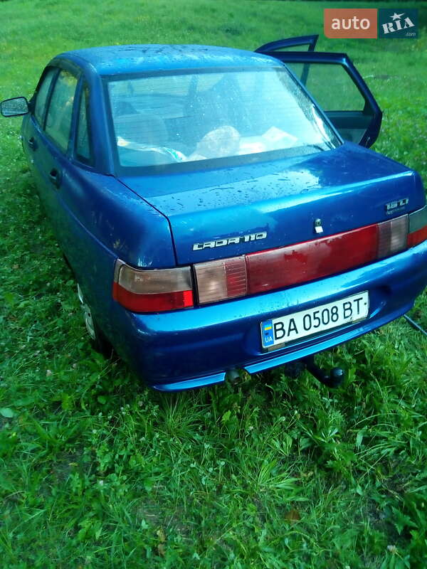 Седан ВАЗ / Lada 2110 2000 в Кропивницком