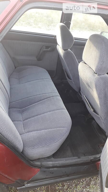 Седан ВАЗ / Lada 2110 2002 в Полонном фото 7 Седан ВАЗ / Lada 2110 2002 в Полонном