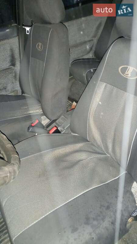 Универсал ВАЗ / Lada 2110 1998 в Тячеве фото 15 Универсал ВАЗ / Lada 2110 1998 в Тячеве