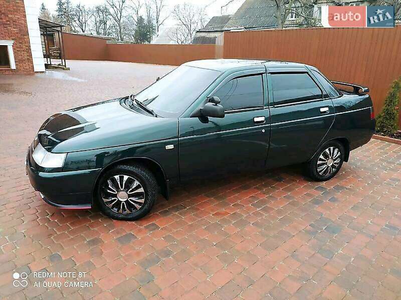Седан ВАЗ / Lada 2110 2003 в Шепетовке