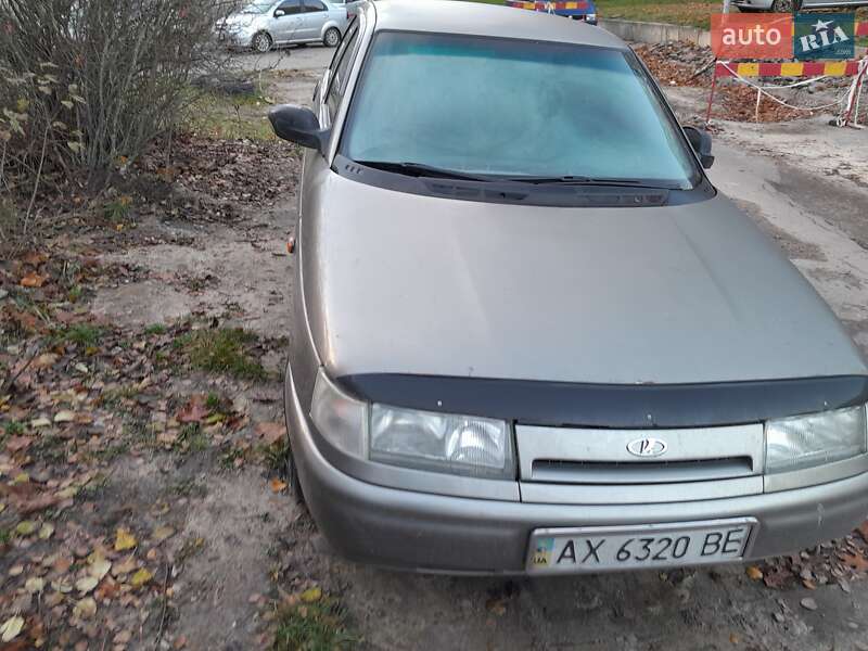 Седан ВАЗ / Lada 2110 2002 в Києві