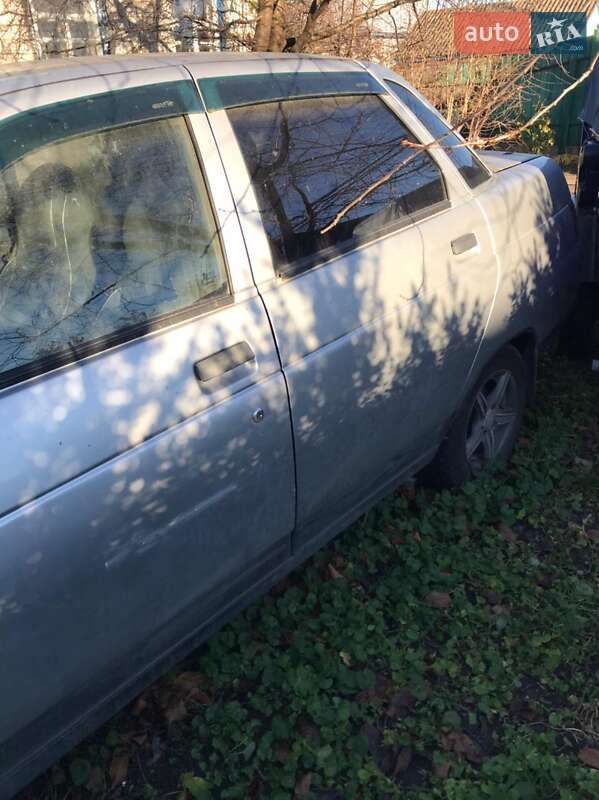Седан ВАЗ / Lada 2110 2003 в Черкассах