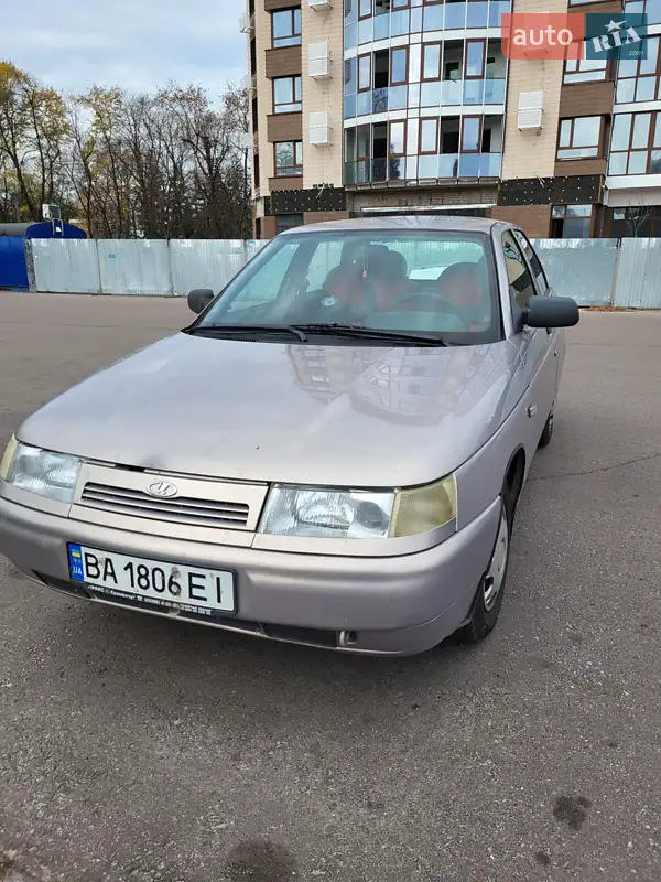ВАЗ / Lada 2110