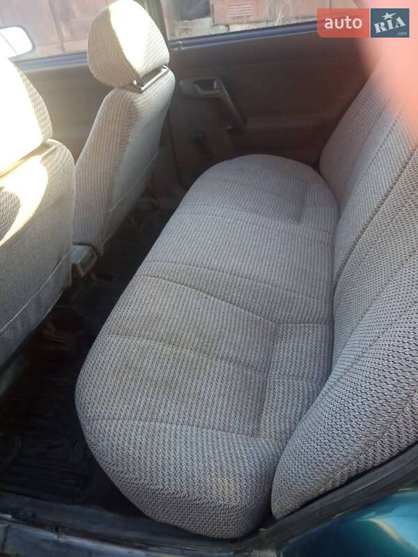 Седан ВАЗ / Lada 2110 2000 в Харкові