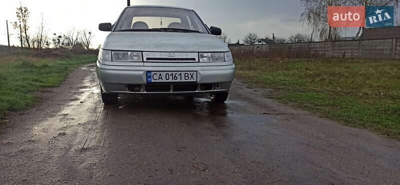 Седан ВАЗ / Lada 2110 2004 в Корсуне-Шевченковском