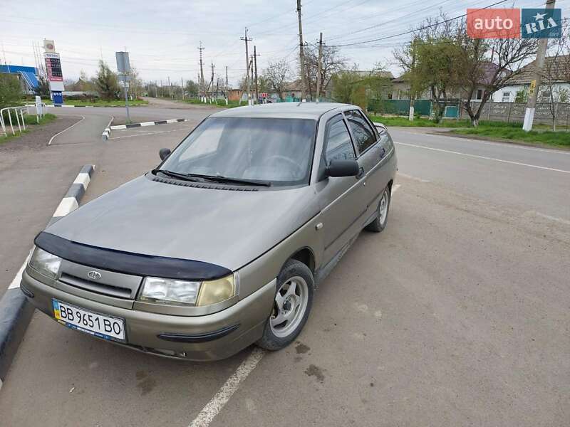 Седан ВАЗ / Lada 2110 2001 в Килии