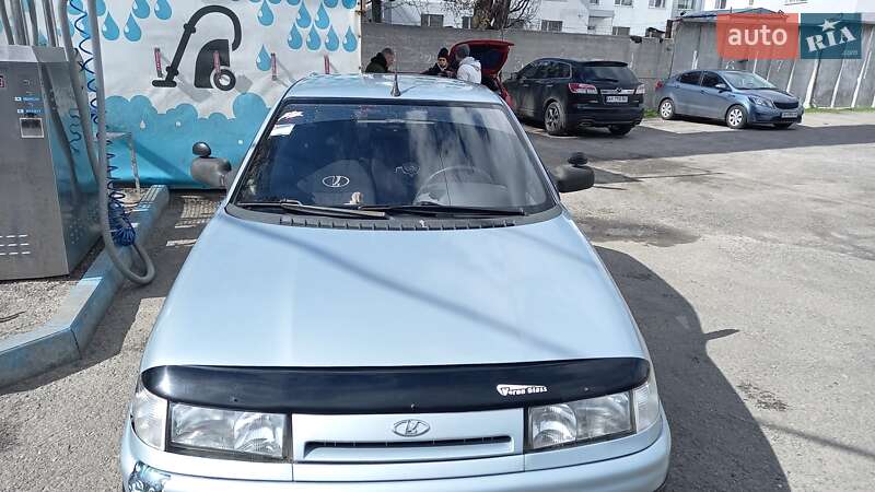 Седан ВАЗ / Lada 2110 2001 в Харькове