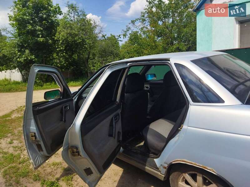 Седан ВАЗ / Lada 2110 2004 в Мерефа