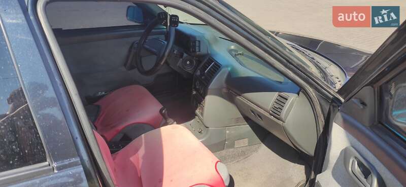 Седан ВАЗ / Lada 2110 2006 в Лозовой