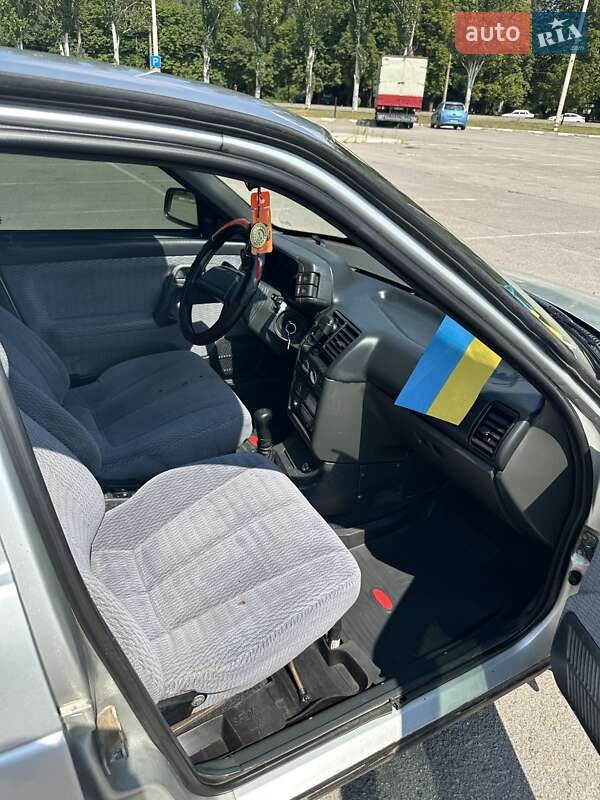 Седан ВАЗ / Lada 2110 2002 в Запорожье