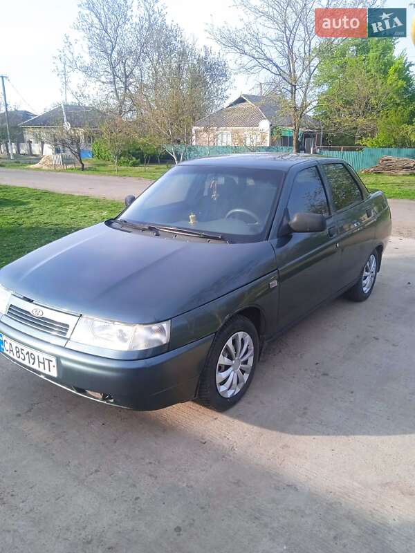 Седан ВАЗ / Lada 2110 2009 в Николаеве