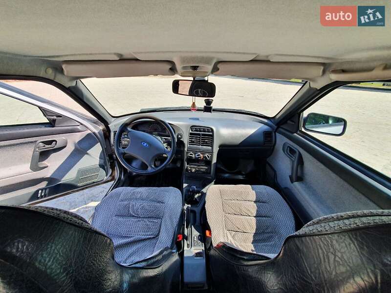 Седан ВАЗ / Lada 2110 2009 в Виннице