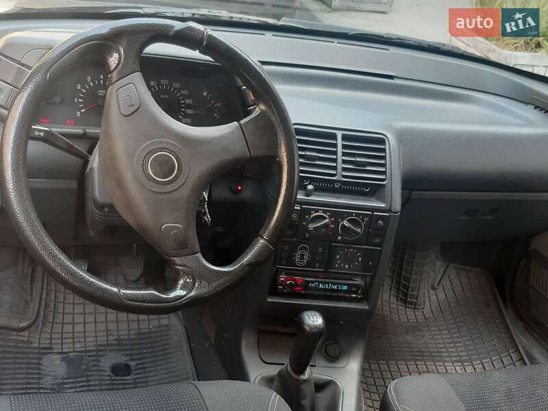 Седан ВАЗ / Lada 2110 2007 в Харькове фото 3 Седан ВАЗ / Lada 2110 2007 в Харькове