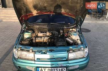 Седан ВАЗ 2110 2000 в 