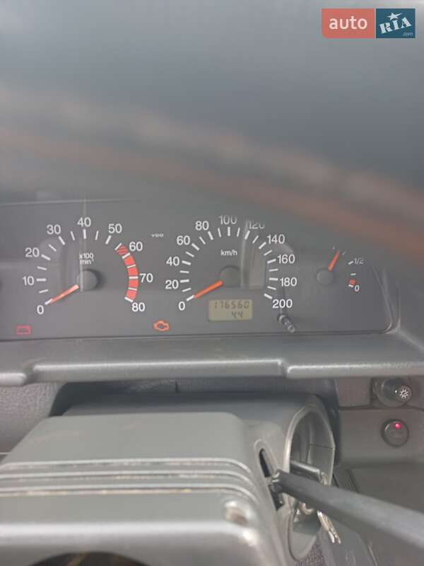 Седан ВАЗ / Lada 2110 2006 в Бобровиці