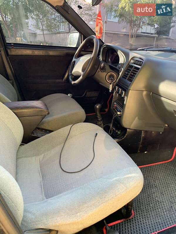 Седан ВАЗ / Lada 2110 2010 в Одессе