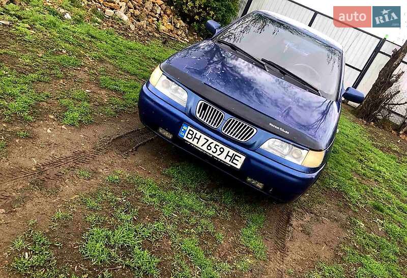 ВАЗ / Lada 2110 2002
