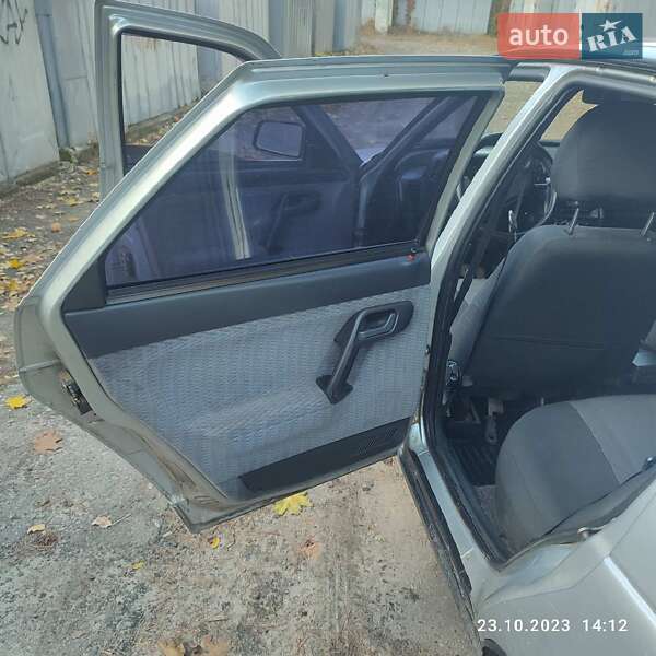 Седан ВАЗ / Lada 2110 2003 в Харькове