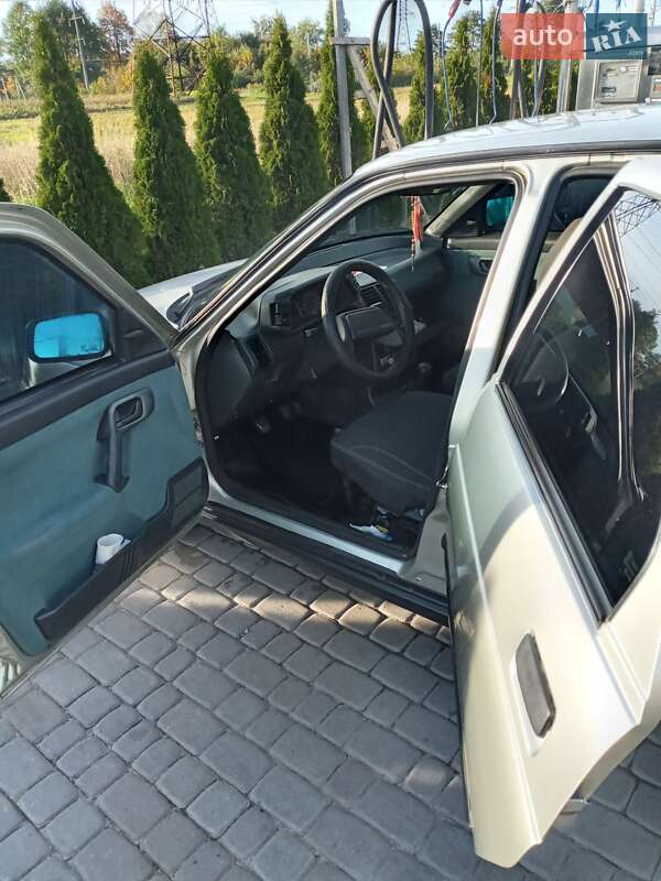 Седан ВАЗ / Lada 2110 2006 в Львові