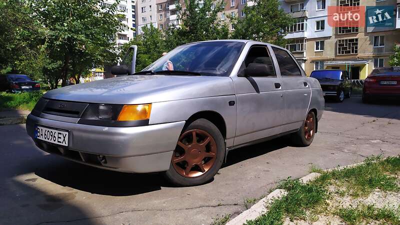 Седан ВАЗ / Lada 2110 2003 в Александрие