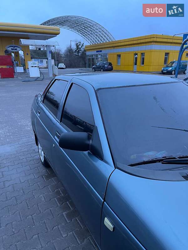 Седан ВАЗ / Lada 2110 2001 в Дубно