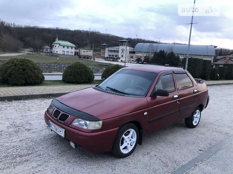 Седан ВАЗ / Lada 2110 1999 в Днепре