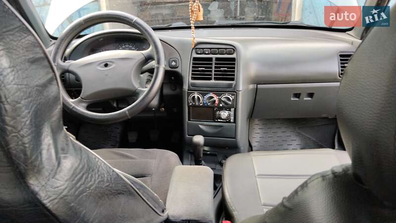 Седан ВАЗ / Lada 2110 2009 в Доброполье