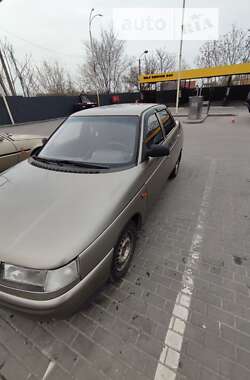 Седан ВАЗ / Lada 2110 2000 в Дніпрі