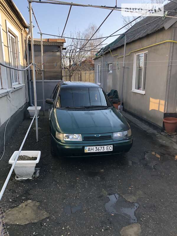 Седан ВАЗ / Lada 2110 2002 в Одессе