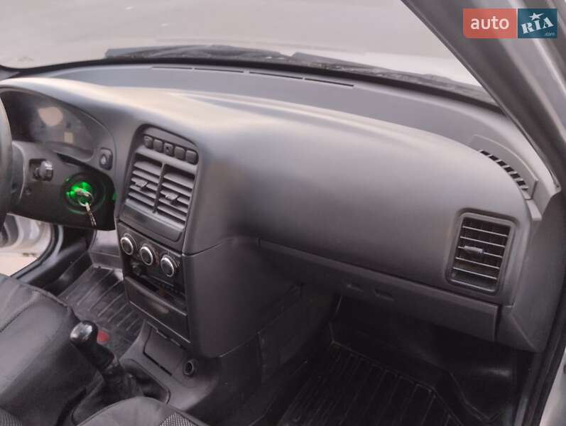 Седан ВАЗ / Lada 2110 2009 в Дружковке фото 18 Седан ВАЗ / Lada 2110 2009 в Дружковке