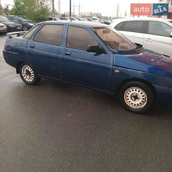 Седан ВАЗ / Lada 2110 2001 в Броварах