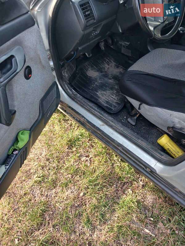 Седан ВАЗ / Lada 2110 2006 в Харькове