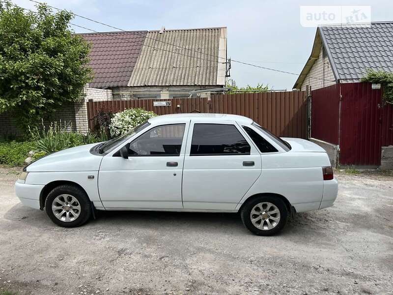 Седан ВАЗ / Lada 2110 1999 в Запорожье