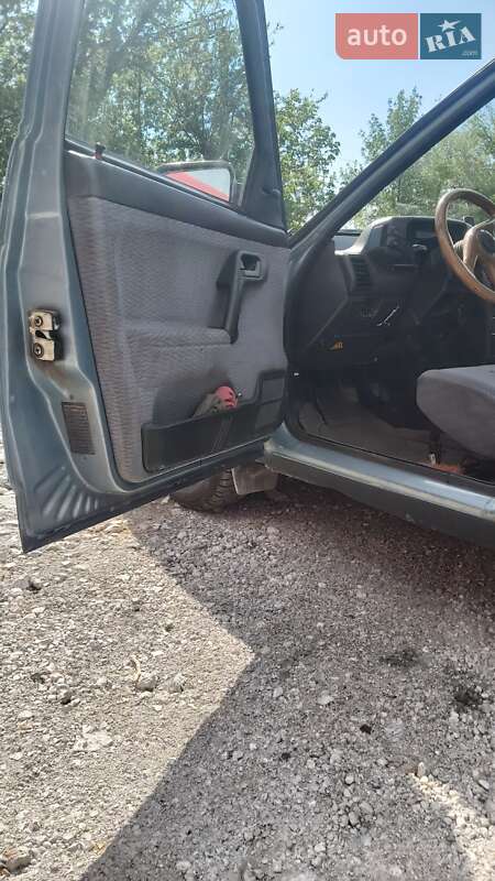 Седан ВАЗ / Lada 2110 2002 в Днепре