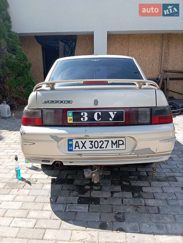 ВАЗ / Lada 2110 2001