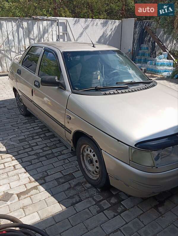 Седан ВАЗ / Lada 2110 2001 в Харькове