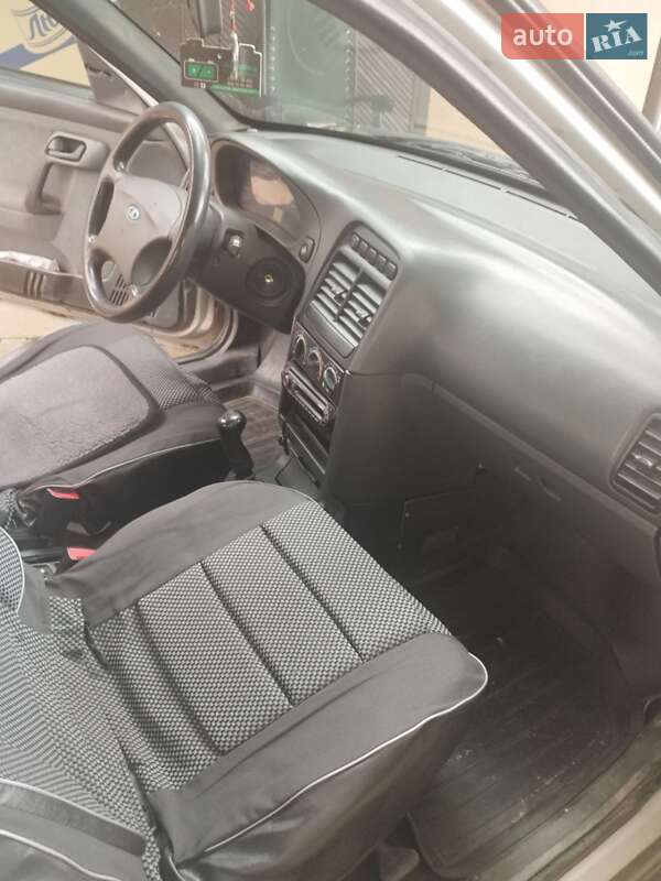 Седан ВАЗ / Lada 2110 2009 в Хусте фото 3 Седан ВАЗ / Lada 2110 2009 в Хусте