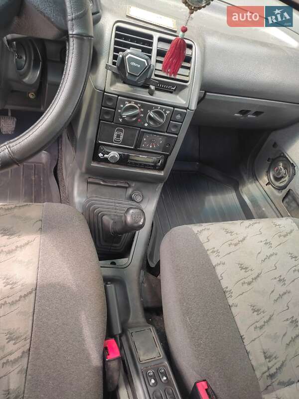 Седан ВАЗ / Lada 2110 2006 в Емильчине фото 3 Седан ВАЗ / Lada 2110 2006 в Емильчине