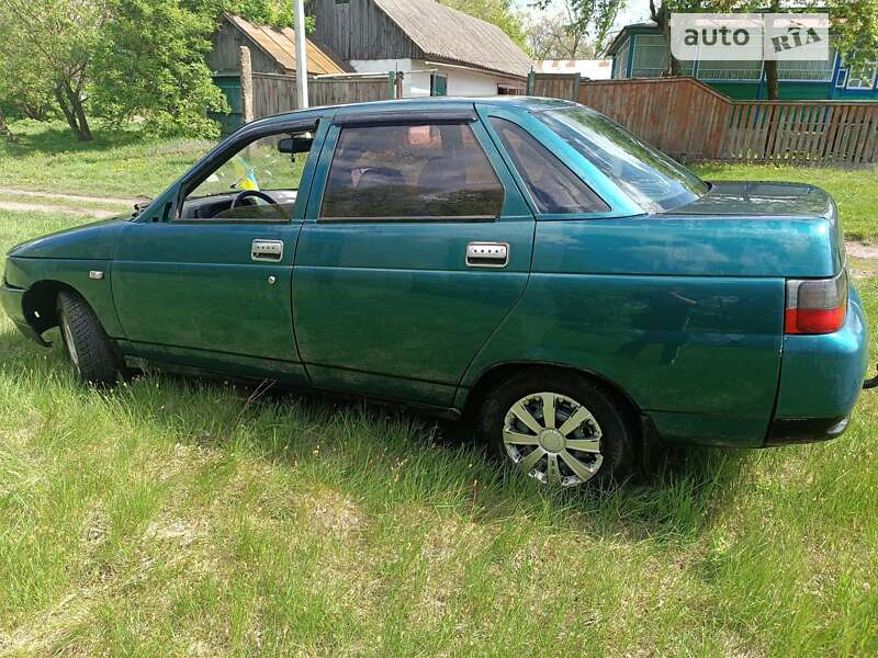 Седан ВАЗ / Lada 2110 2001 в Борзне