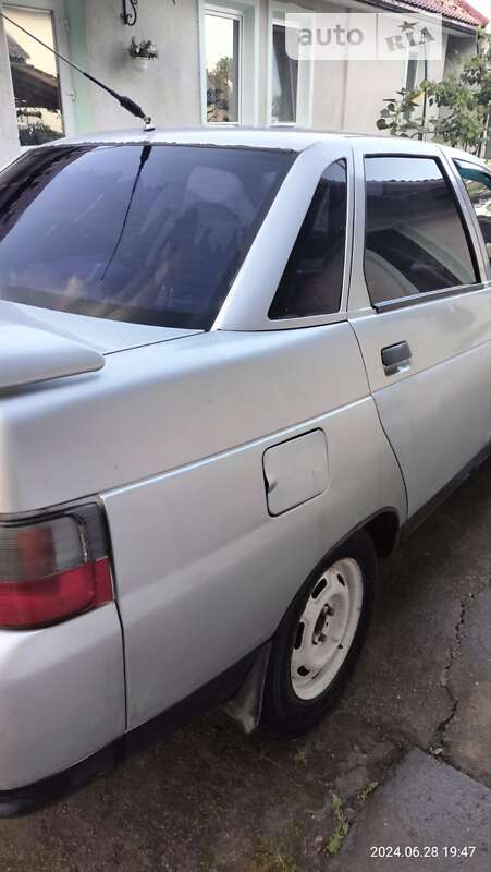 Седан ВАЗ / Lada 2110 2002 в Городенці