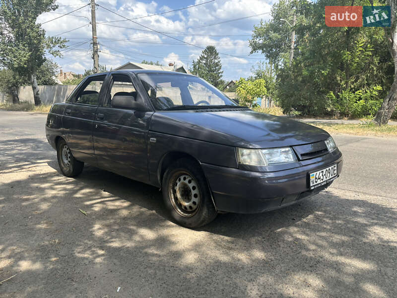 Седан ВАЗ / Lada 2110 2000 в Одессе