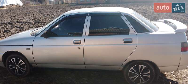 Седан ВАЗ / Lada 2110 2004 в Полтаве