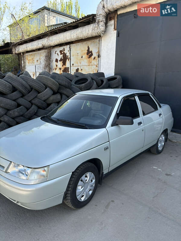 Седан ВАЗ / Lada 2110 2004 в Запоріжжі фото 3 Седан ВАЗ / Lada 2110 2004 в Запоріжжі