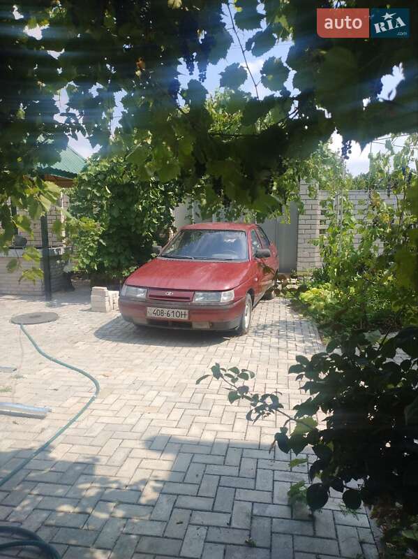 Седан ВАЗ / Lada 2110 2000 в Кропивницком