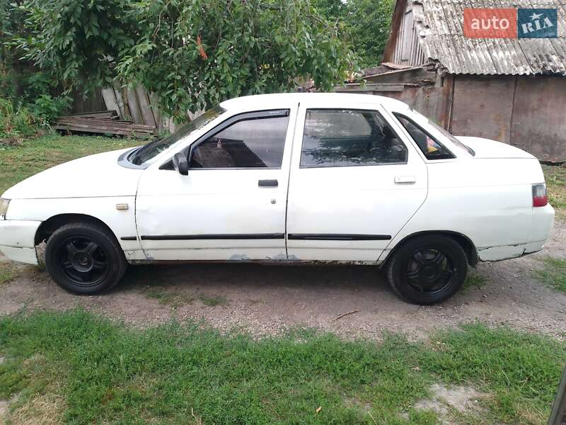 Седан ВАЗ / Lada 2110 2000 в Броварах