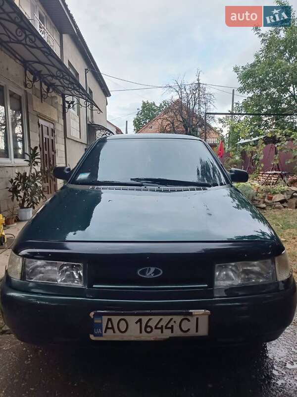 Седан ВАЗ / Lada 2110 2002 в Виноградові