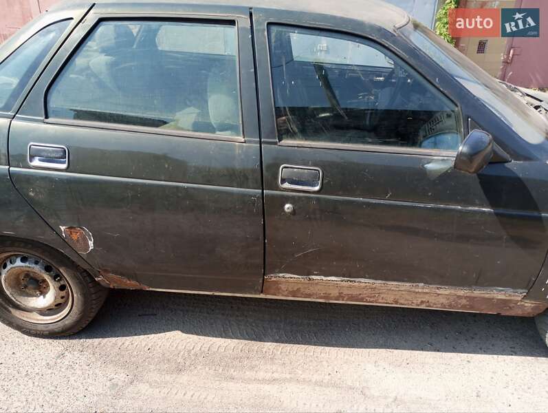 Седан ВАЗ / Lada 2110 2006 в Чернігові