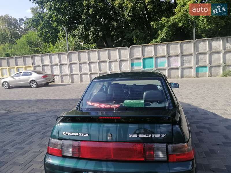 Седан ВАЗ / Lada 2110 2002 в Днепре